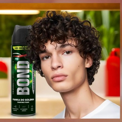 Bond Speedmaster pianka do golenia dla mężczyzn 250ml