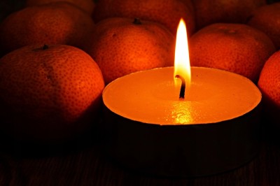 Bolsius Multi Coloured Mango podgrzewacze zapachowe 3,5 godzinne - 30 sztuk