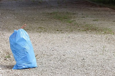 Sipeko worki na śmieci z taśmą ściągającą niebieskie 27mic / 70x105cm / 120 litrów /10 sztuk