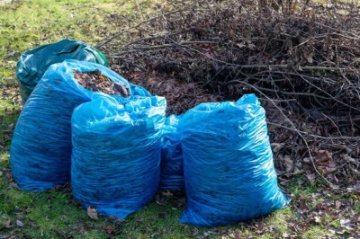 Sipeko worki na śmieci folia LDPE niebieskie 43mic / 95x140cm / 240 litrów / 10 sztuk