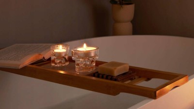 Bolsius Everyday podgrzewacze białe bezzapachowe 3,5h w stosie 100 sztuk