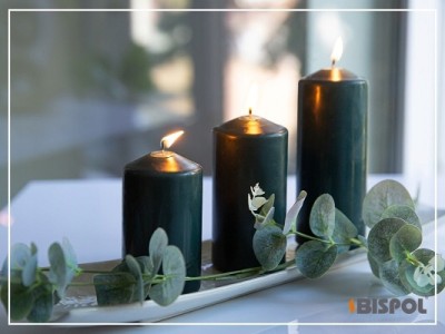 Bispol Aura sw60/150-060 Butelkowa Zieleń świeca walec 6x15cm - 48 godzin